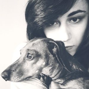 Meet your Posher, Lily